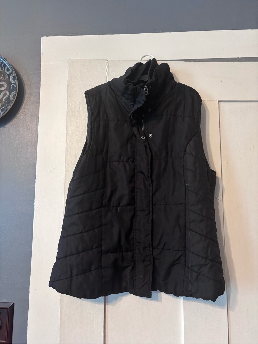 Outer Edge Black Quilted Sleeveless Puffer Vest